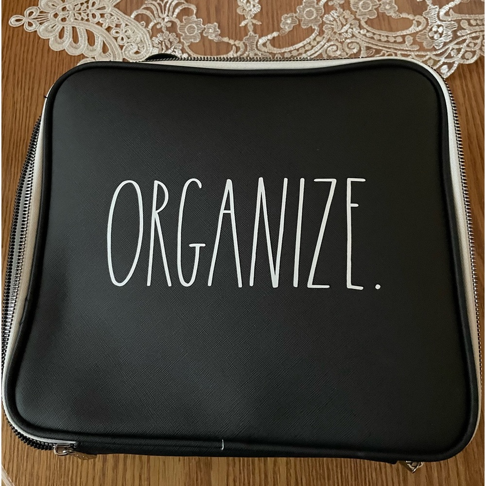 Rae Dunn Organize Large Cosmetic bag NWT